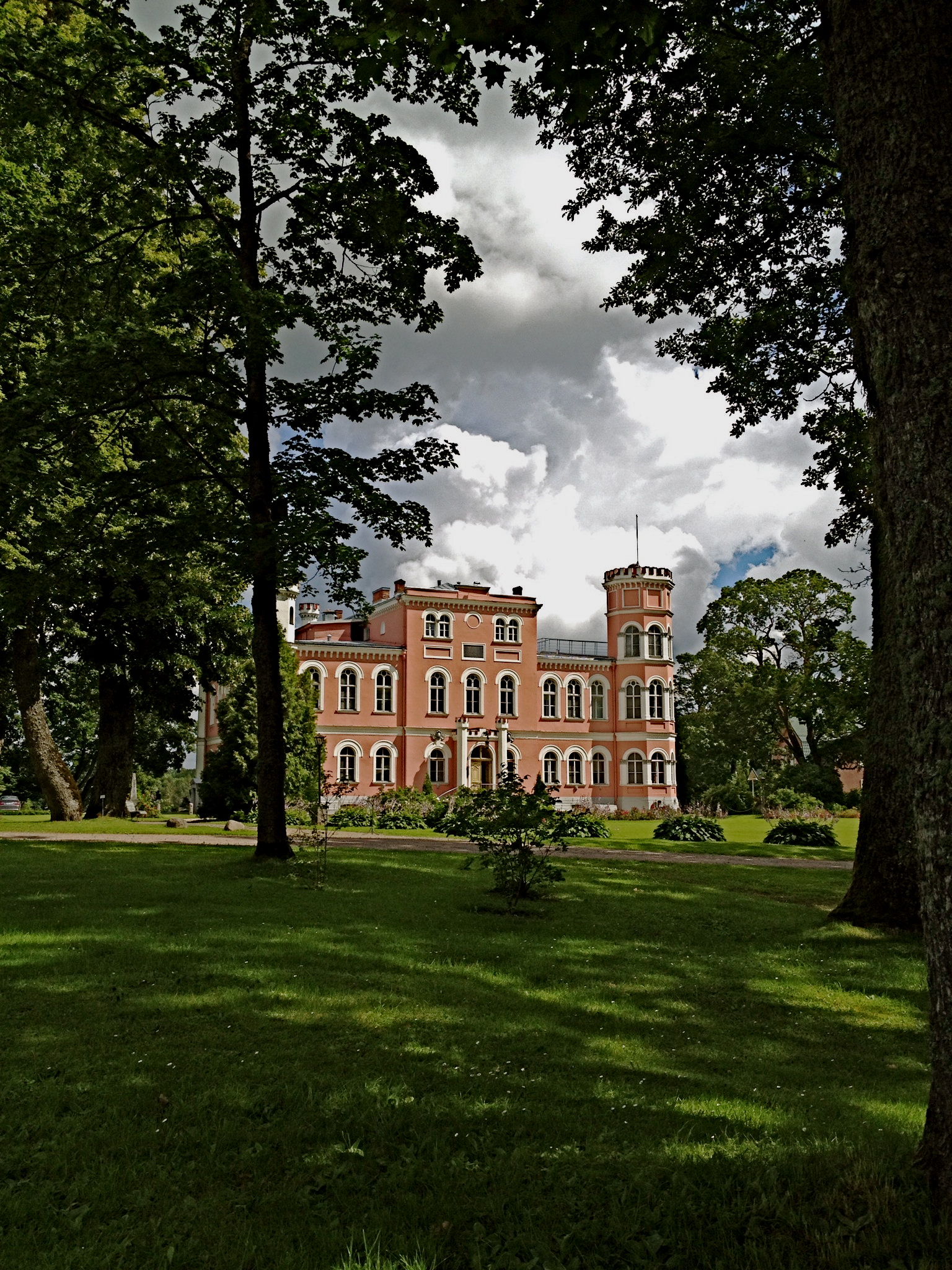 Birīni Castle 2