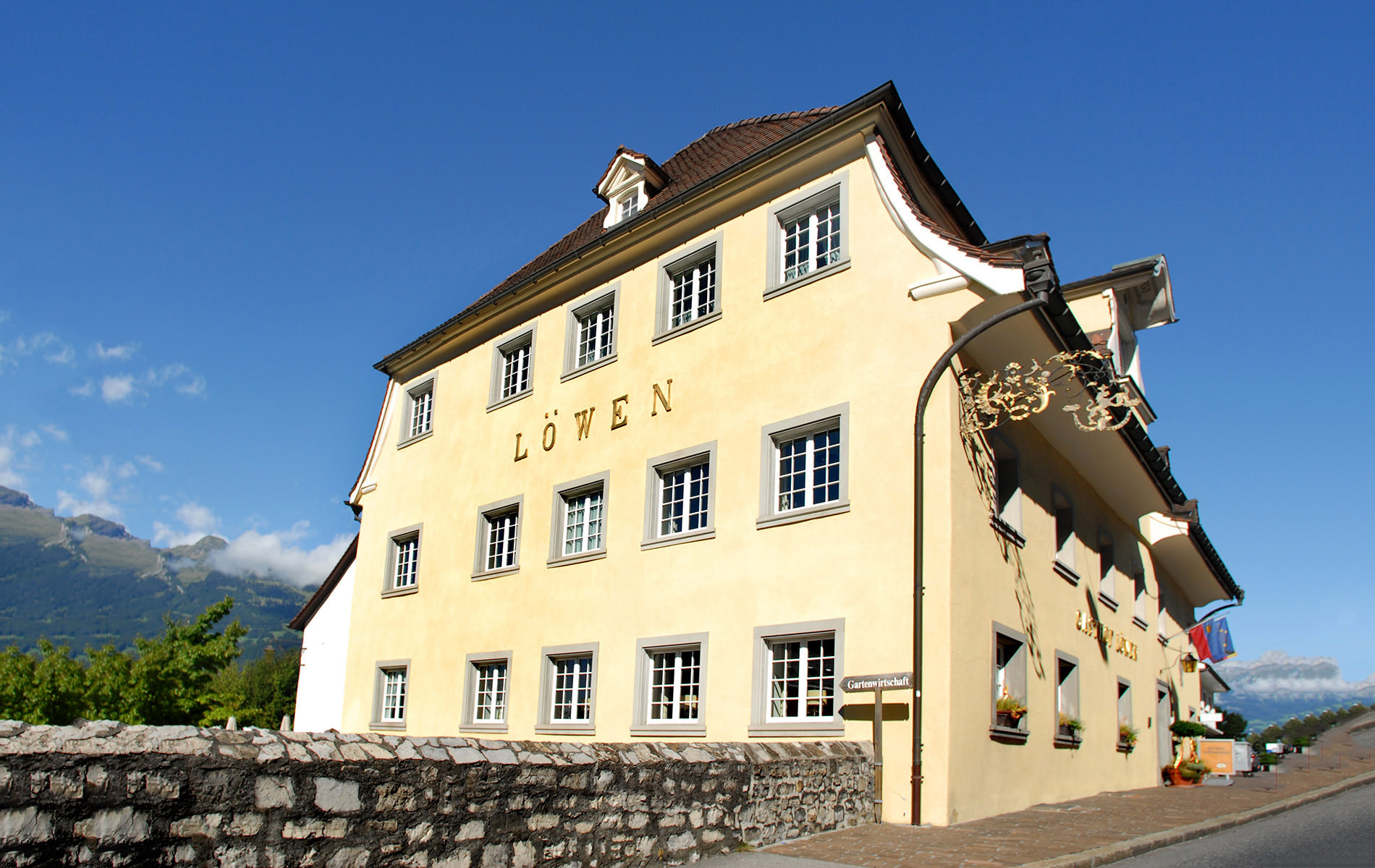 Hotel Löwen 1
