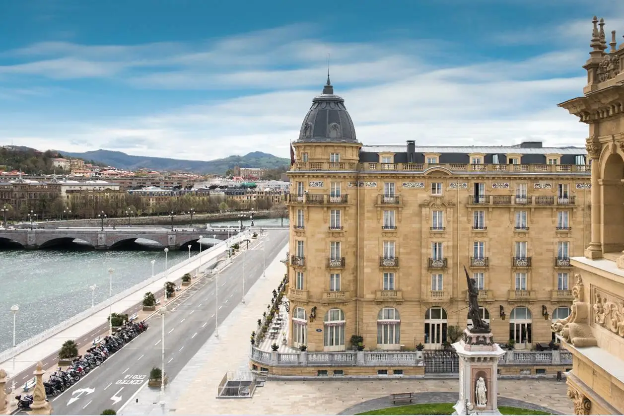 Hotel María Cristina, a Luxury Collection Hotel 1