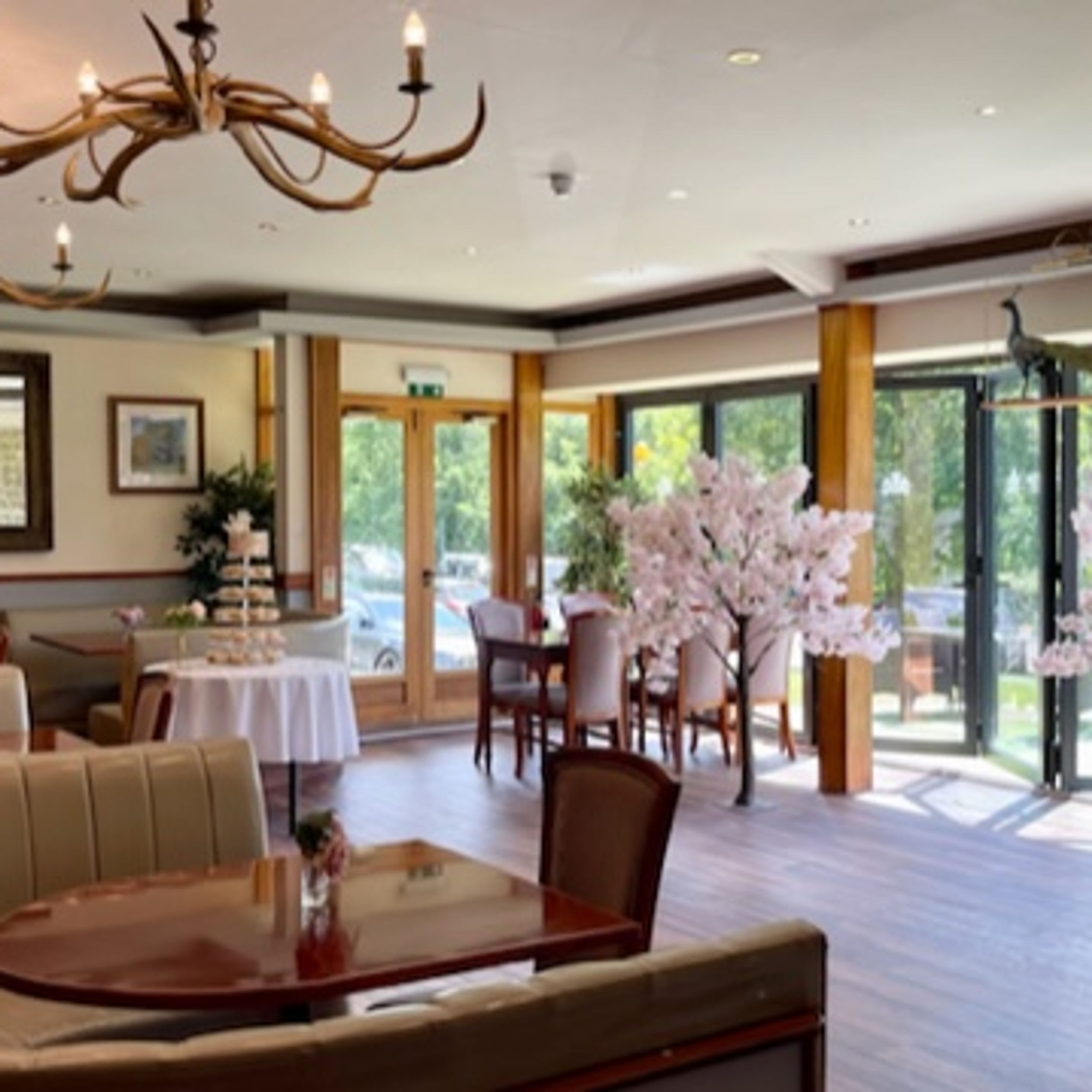 Orchardleigh Estate 5