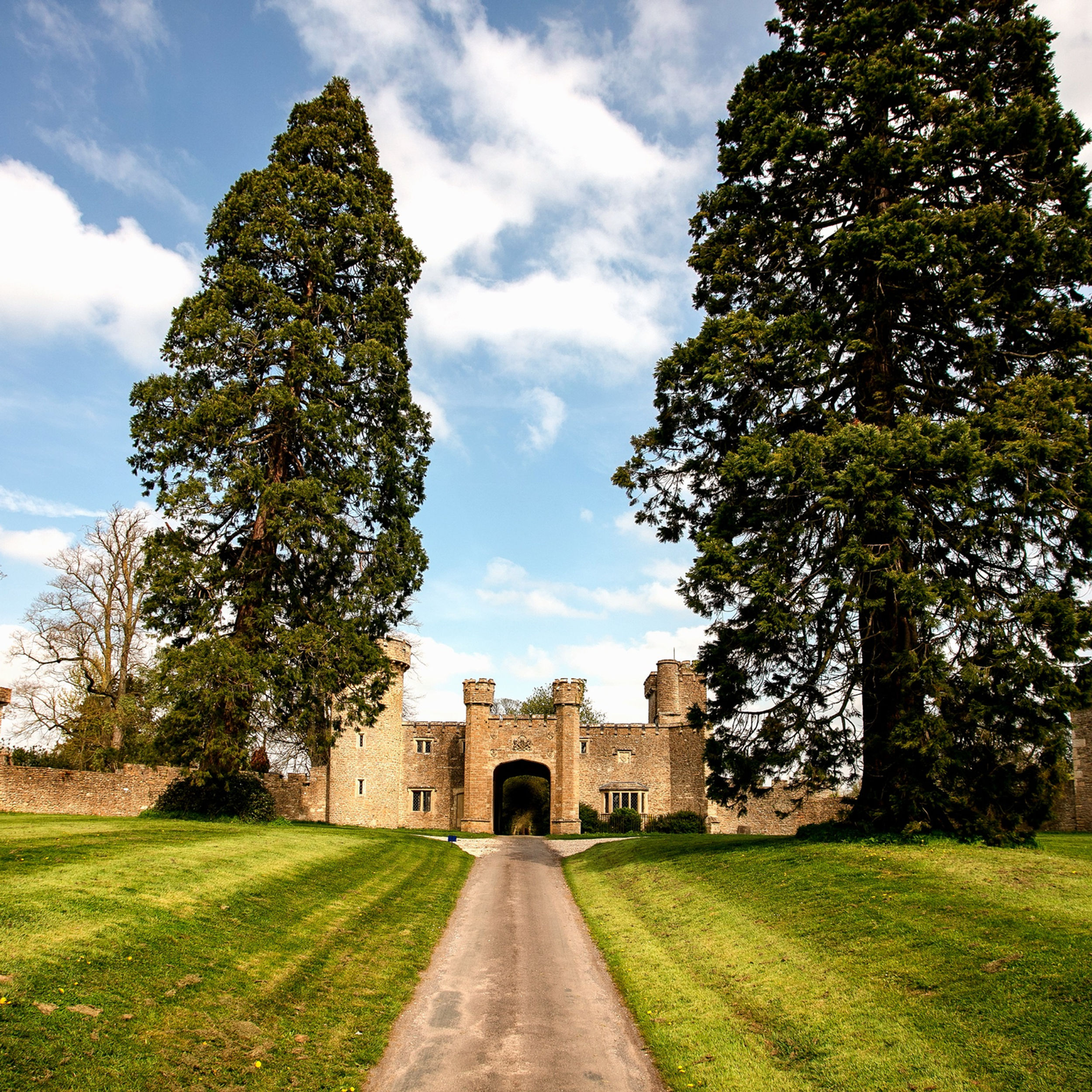 Orchardleigh Estate 8
